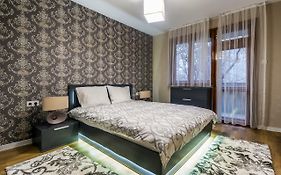Luxury New Two Bedroom Apartment
